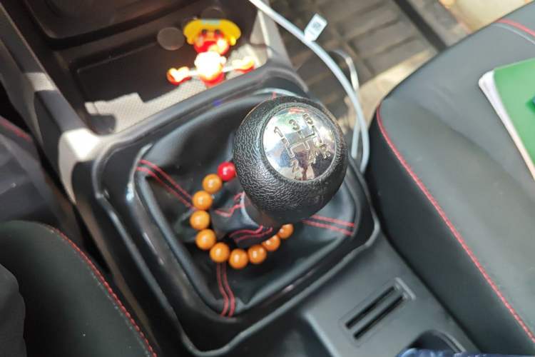 Used CHANGAN OSHAN X70A 2020 1.5L Manual Base Version Gear Lever