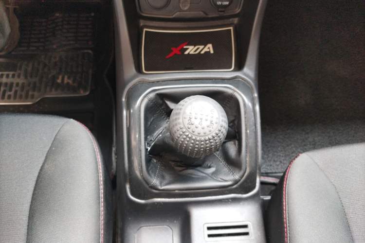 Used CHANGAN OSHAN X70A 2020 1.5L Manual Base Version Gear Lever