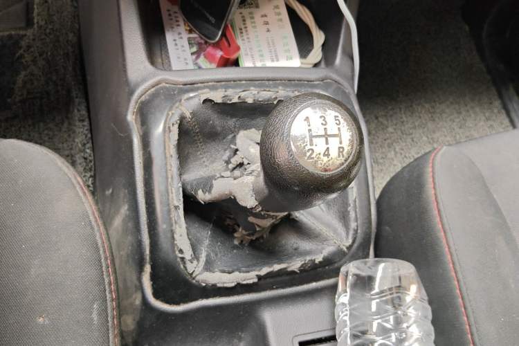 Used CHANGAN OSHAN X70A 2020 1.5L Manual Base Version Gear Lever