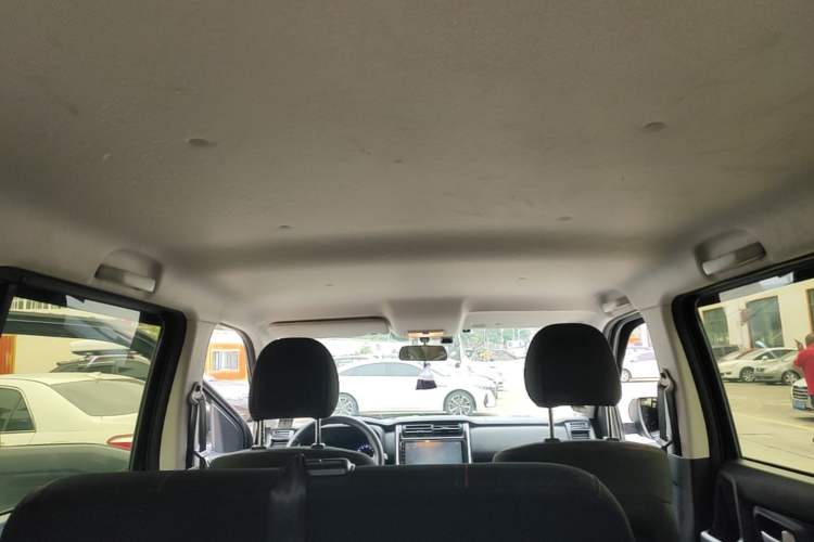 Used CHANGAN OSHAN X70A 2020 1.5L Manual Base Version Headliner