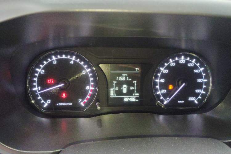 Used CHANGAN OSHAN X70A 2020 1.5L Manual Base Version Instrument Cluster