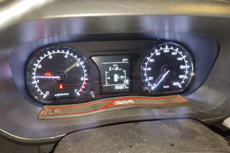 Used CHANGAN OSHAN X70A 2020 1.5L Manual Classic Trim Instrument Cluster