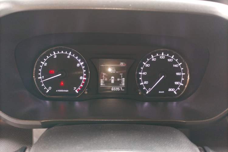 Used CHANGAN OSHAN X70A 2020 1.5L Manual Base Version Instrument Cluster