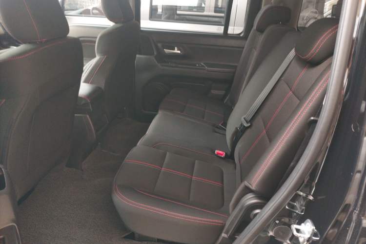 Used CHANGAN OSHAN X70A 2020 1.5L Manual Base Version Interior 4