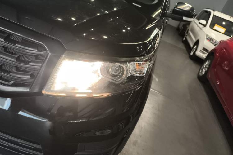 Used CHANGAN OSHAN X70A 2020 1.5L Manual Base Version Left Front Headlight