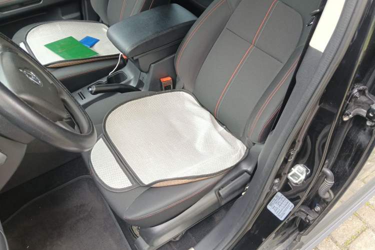 Used CHANGAN OSHAN X70A 2020 1.5L Manual Base Version Left Front Seat