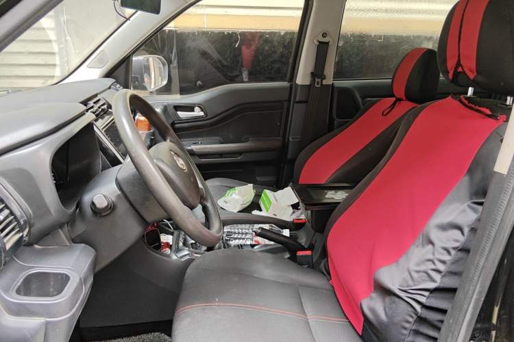 Used CHANGAN OSHAN X70A 2020 1.5L Manual Base Version Left Front Seat