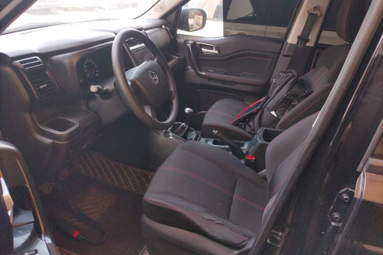 Used CHANGAN OSHAN X70A 2020 1.5L Manual Base Version Left Front Seat