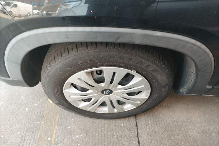 Used CHANGAN OSHAN X70A 2020 1.5L Manual Base Version Left Front Wheel Hub