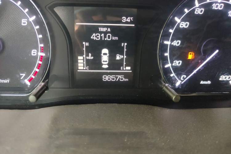 Used CHANGAN OSHAN X70A 2020 1.5L Manual Base Version Odometer Close Up