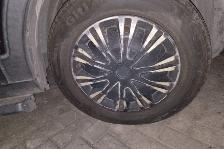 Used CHANGAN OSHAN X70A 2020 1.5L Manual Classic Trim Right Front Wheel Hub