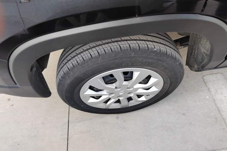 Used CHANGAN OSHAN X70A 2020 1.5L Manual Standard Edition Right Rear Wheel Hub