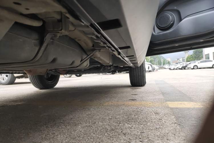 Used CHANGAN OSHAN X70A 2020 1.5L Manual Base Version Right Side Sill