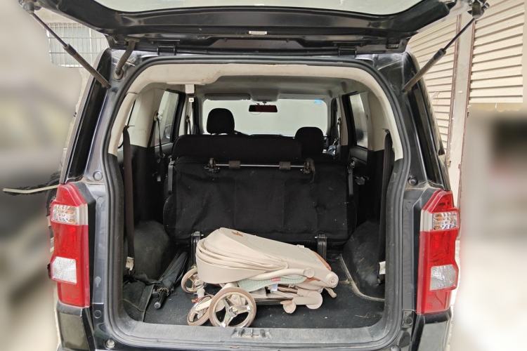 Used CHANGAN OSHAN X70A 2020 1.5L Manual Base Version Trunk