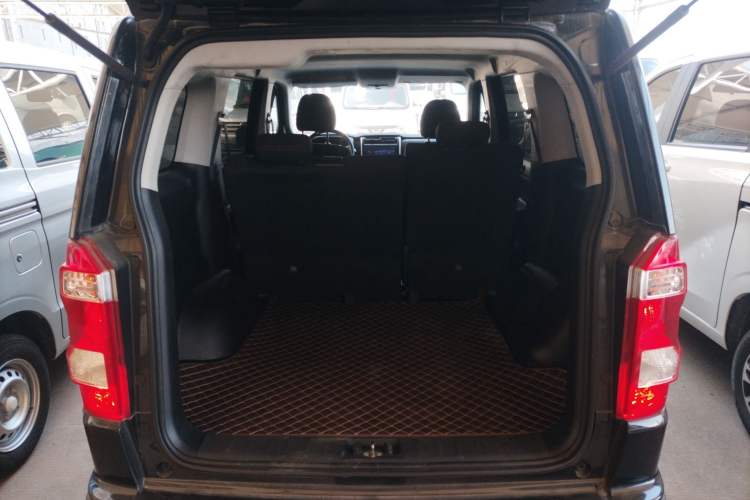 Used CHANGAN OSHAN X70A 2020 1.5L Manual Base Version Trunk