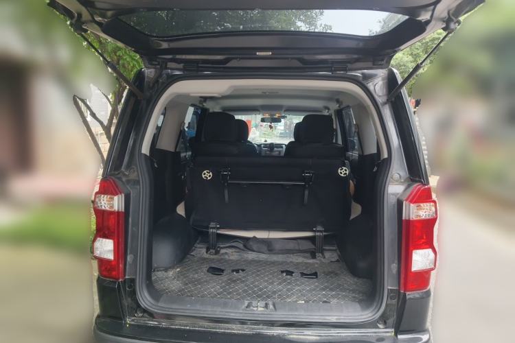 Used CHANGAN OSHAN X70A 2020 1.5L Manual Standard Edition Trunk