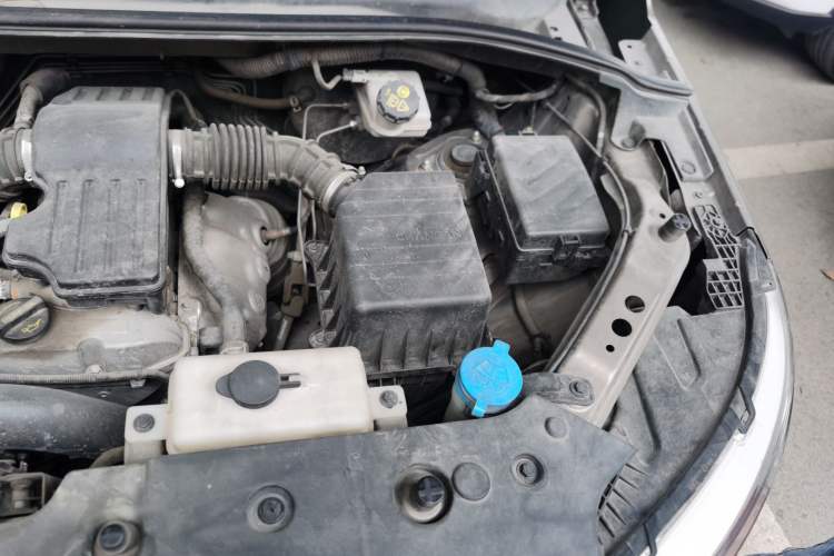 Used CHANGAN OSHAN X70A 2020 1.5L Manual Comfort Version Engine Bay Left