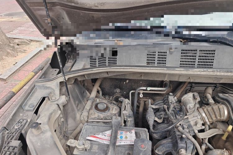 Used CHANGAN OSHAN X70A 2020 1.5L Manual Base Version Engine Bay Right