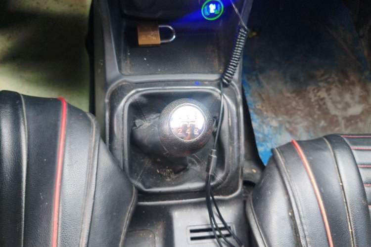 Used CHANGAN OSHAN X70A 2020 1.5L Manual Base Version Gear Lever
