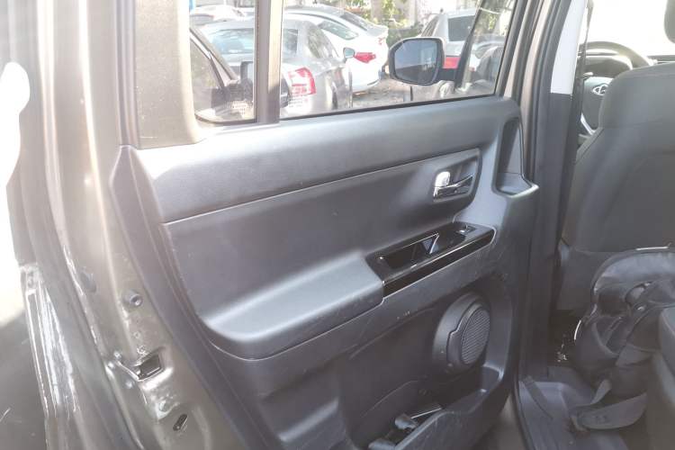 Used CHANGAN OSHAN X70A 2020 1.5L Manual Standard Edition Left Rear Door Interior