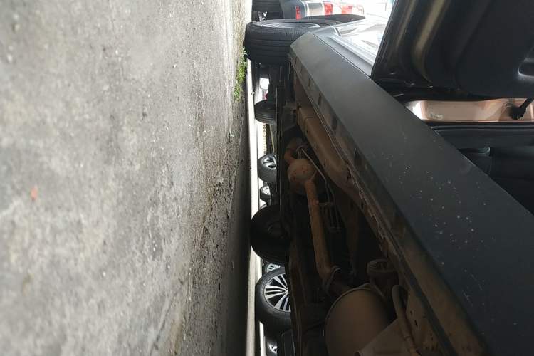 Used CHANGAN OSHAN X70A 2020 1.5L Manual Base Version Left Side Sill