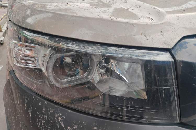 Used CHANGAN OSHAN X70A 2020 1.5L Manual Base Version Right Front Headlight