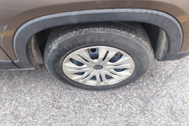 Used CHANGAN OSHAN X70A 2020 1.5L Manual Base Version Right Front Wheel Hub