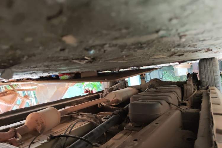 Used CHANGAN OSHAN X70A 2020 1.5L Manual Base Version Chassis Front Right