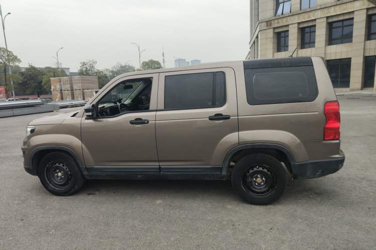 Used CHANGAN OSHAN X70A 2020 1.5L Manual Base Version Left Side