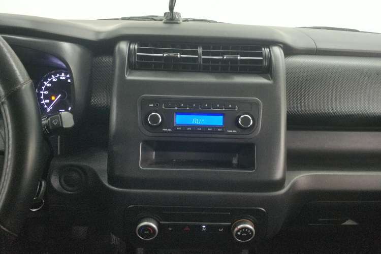 Used CHANGAN OSHAN X70A 2020 1.5L Manual Base Version Audio And AC Panel
