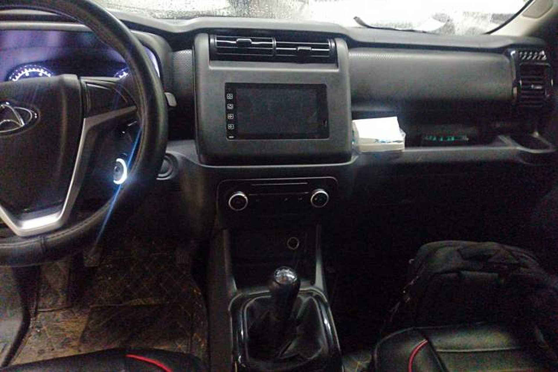 Used CHANGAN OSHAN X70A 2020 1.5L Manual Comfort Version Audio And AC Panel