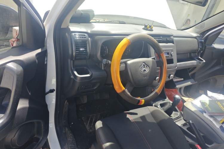 Used CHANGAN OSHAN X70A  Center Console