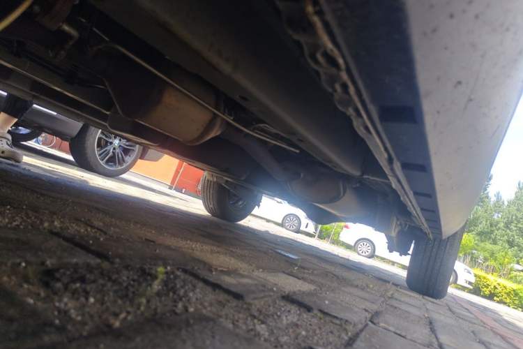 Used CHANGAN OSHAN X70A  Chassis Front Left