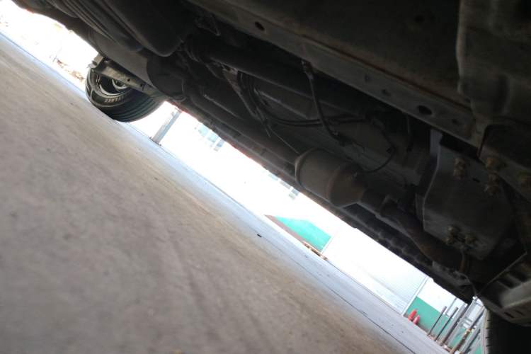 Used CHANGAN OSHAN X70A 2020 1.5L Manual Base Version Chassis Front Right