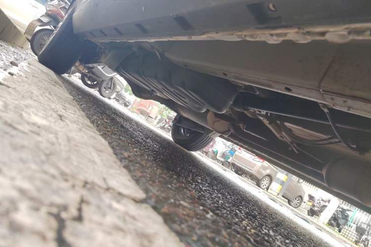 Used CHANGAN OSHAN X70A 2020 1.5L Manual Standard Edition Chassis Front Right