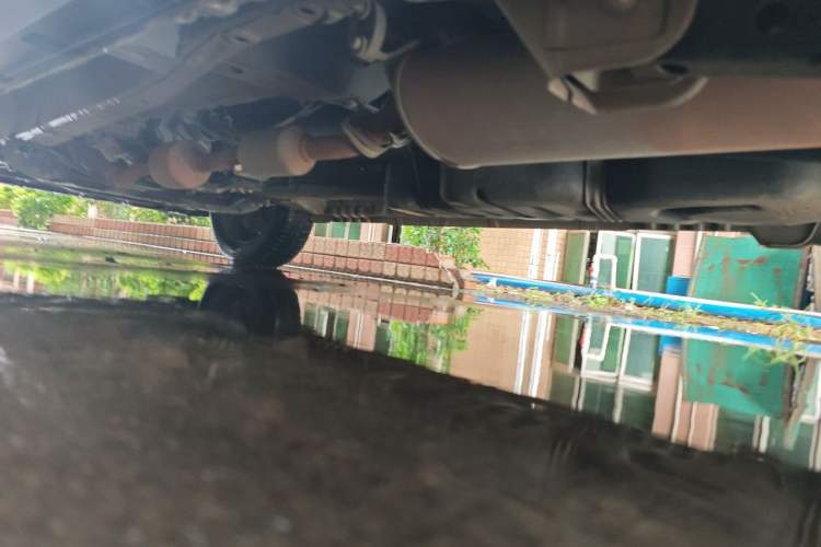 Used CHANGAN OSHAN X70A 2020 1.5L Manual Standard Edition Chassis Front Right