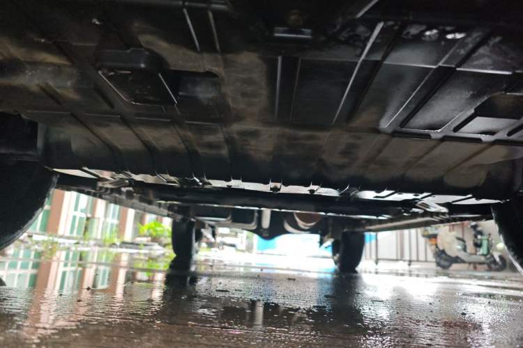Used CHANGAN OSHAN X70A 2020 1.5L Manual Standard Edition Chassis Rear