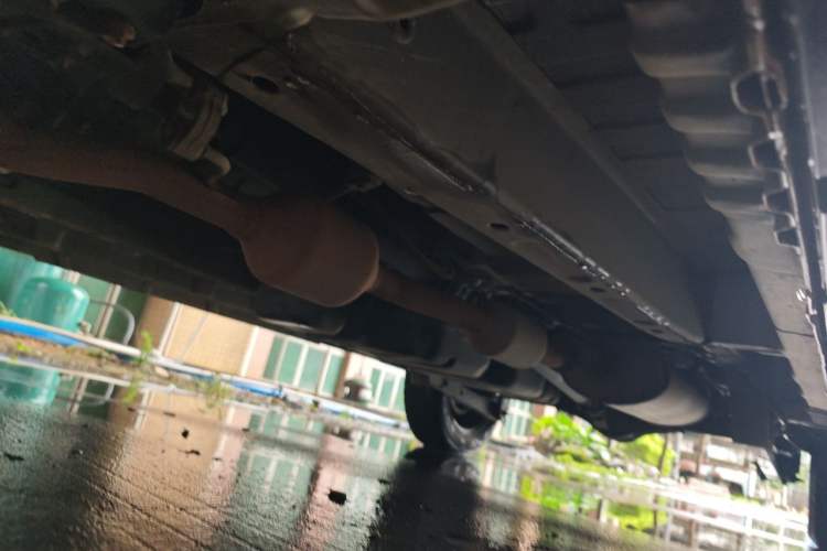 Used CHANGAN OSHAN X70A 2020 1.5L Manual Standard Edition Chassis Rear Right