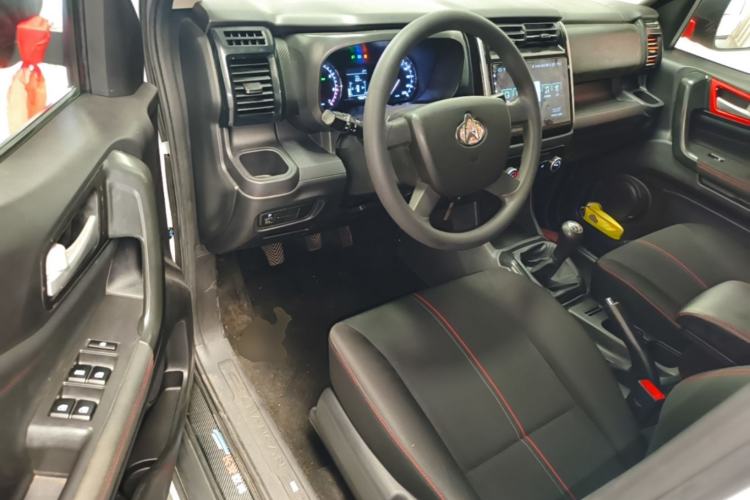 Used CHANGAN OSHAN X70A 2020 1.5L Manual Base Version Driver Seat