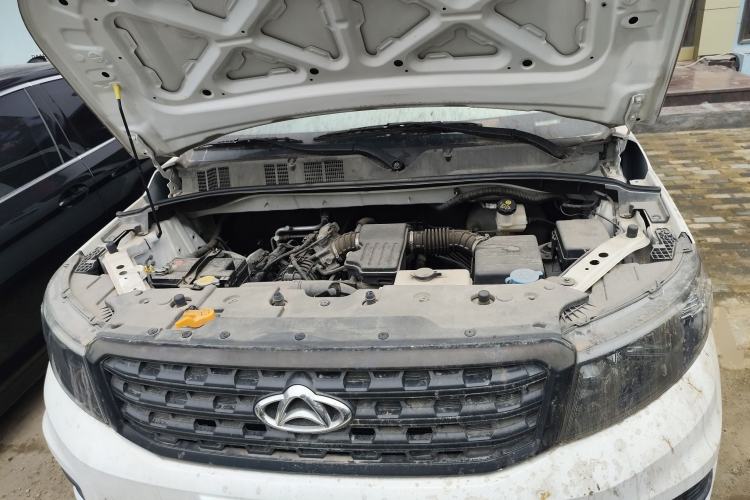 Used CHANGAN OSHAN X70A 2020 1.5L Manual Base Version Engine Bay