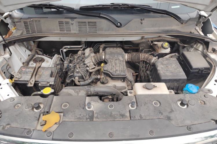 Used CHANGAN OSHAN X70A 2020 1.5L Manual Standard Edition Engine Bay