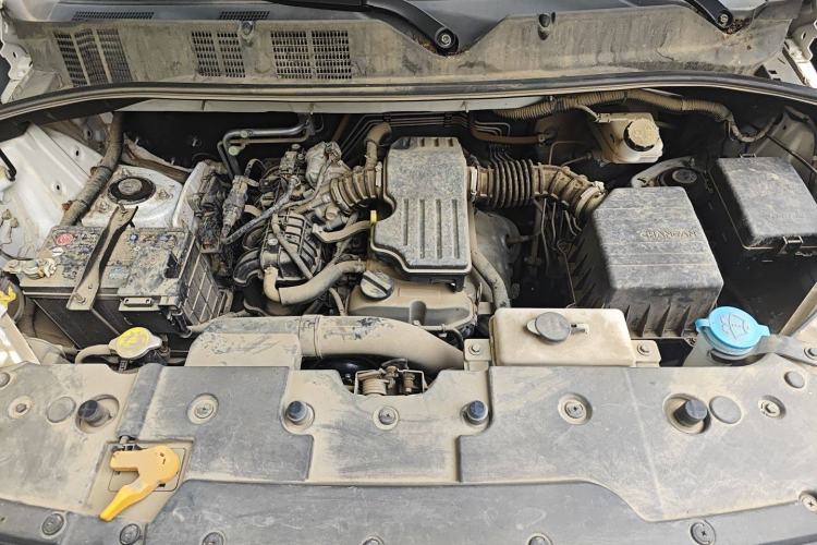 Used CHANGAN OSHAN X70A 2020 1.5L Manual Base Version Engine Bay