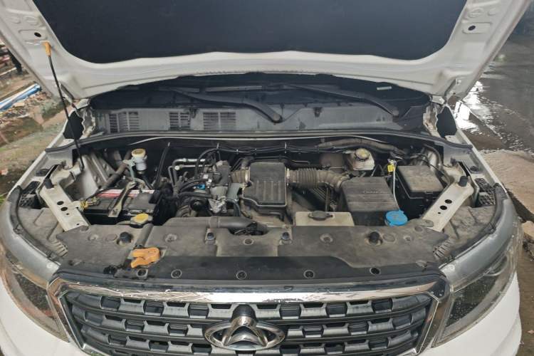 Used CHANGAN OSHAN X70A 2020 1.5L Manual Standard Edition Engine Bay