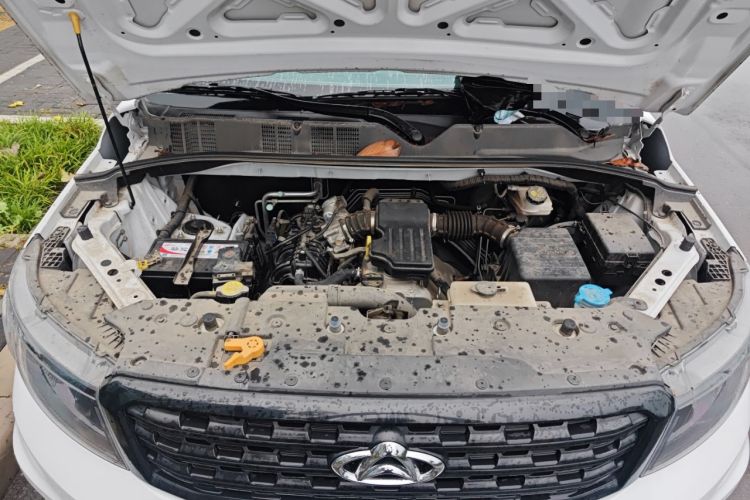 Used CHANGAN OSHAN X70A 2020 1.5L Manual Base Version Engine Bay