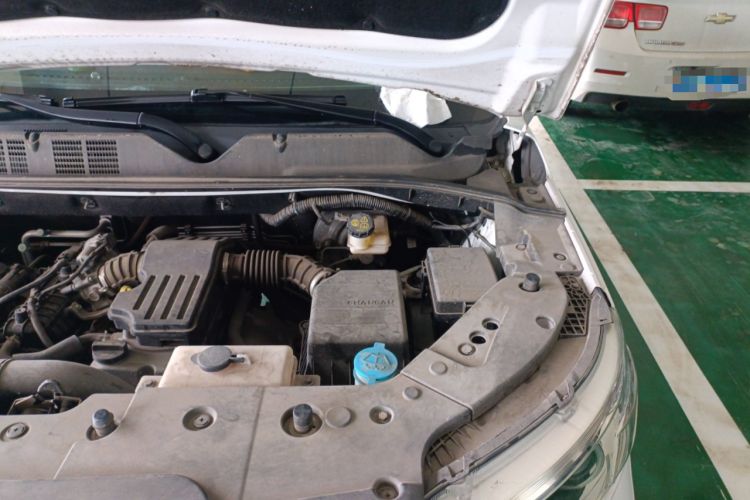 Used CHANGAN OSHAN X70A 2020 1.5L Manual Elite Version Engine Bay Left