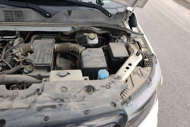 Used CHANGAN OSHAN X70A 2020 1.5L Manual Base Version Engine Bay Left