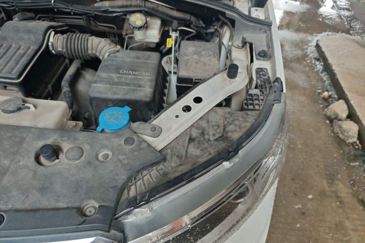 Used CHANGAN OSHAN X70A 2020 1.5L Manual Standard Edition Engine Bay Left