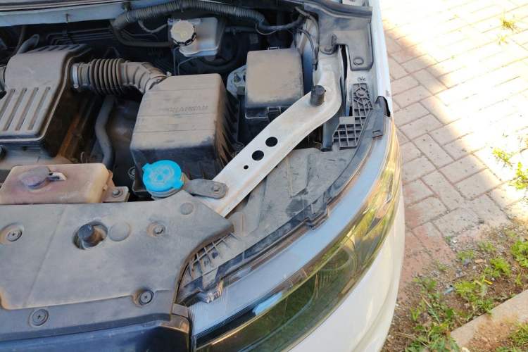 Used CHANGAN OSHAN X70A 2020 1.5L Manual Base Version Engine Bay Left