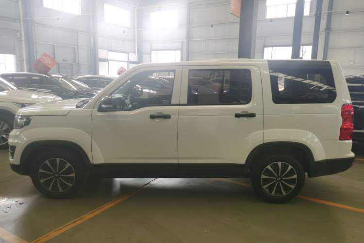 Used CHANGAN OSHAN X70A 2020 1.5L Manual Base Version Exterior 5