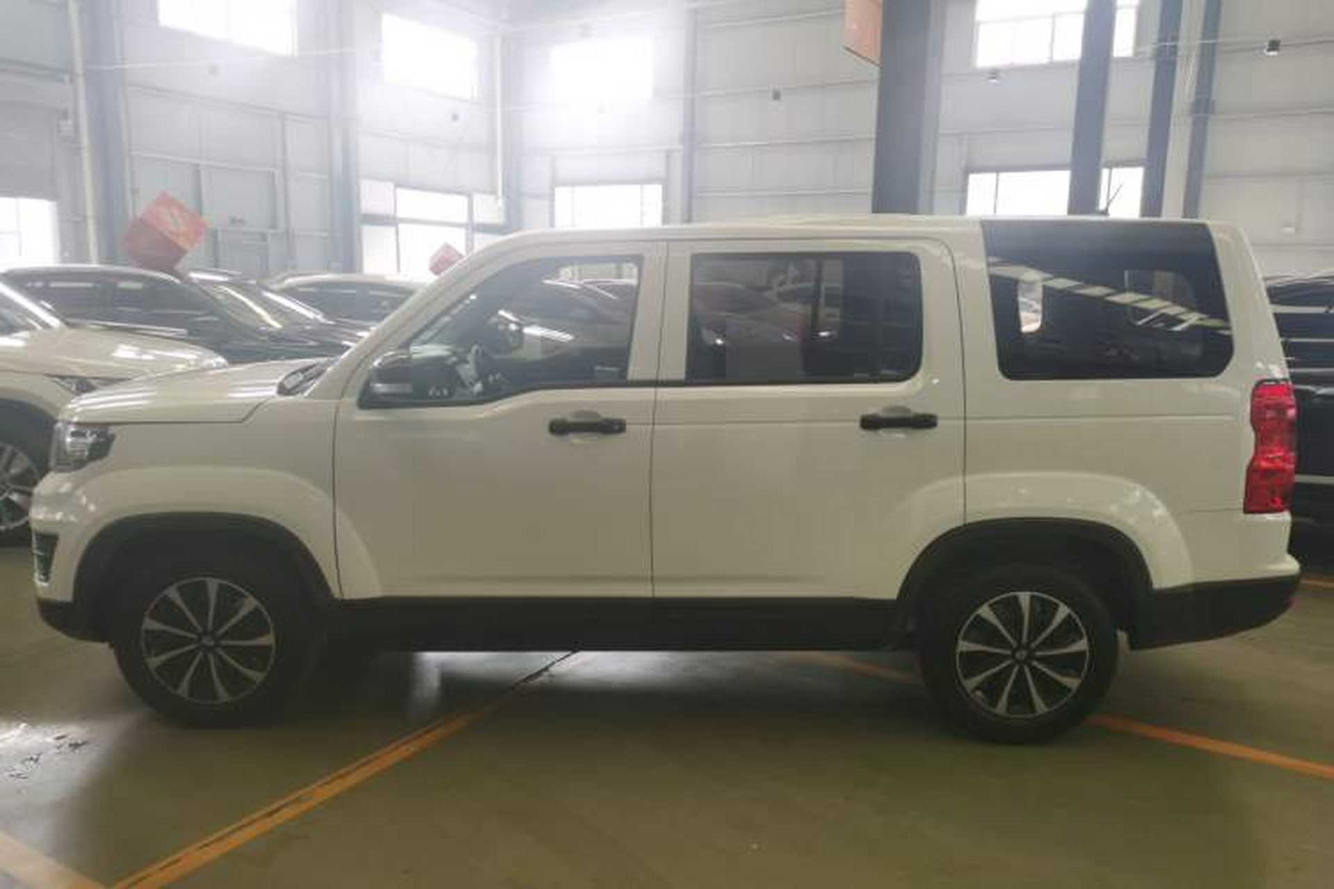 Used CHANGAN OSHAN X70A 2020 1.5L Manual Base Version Exterior 5